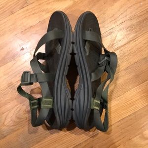 Chaco Z-Volv 2 Men’s size 9 lightly used